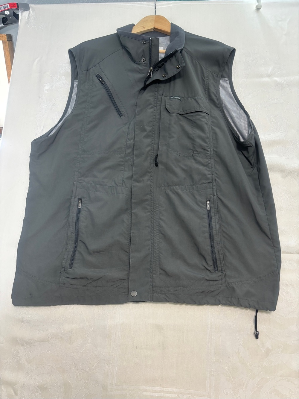 Men's Utility Vest in Dark Gray - Lightweight Outdoor Layer